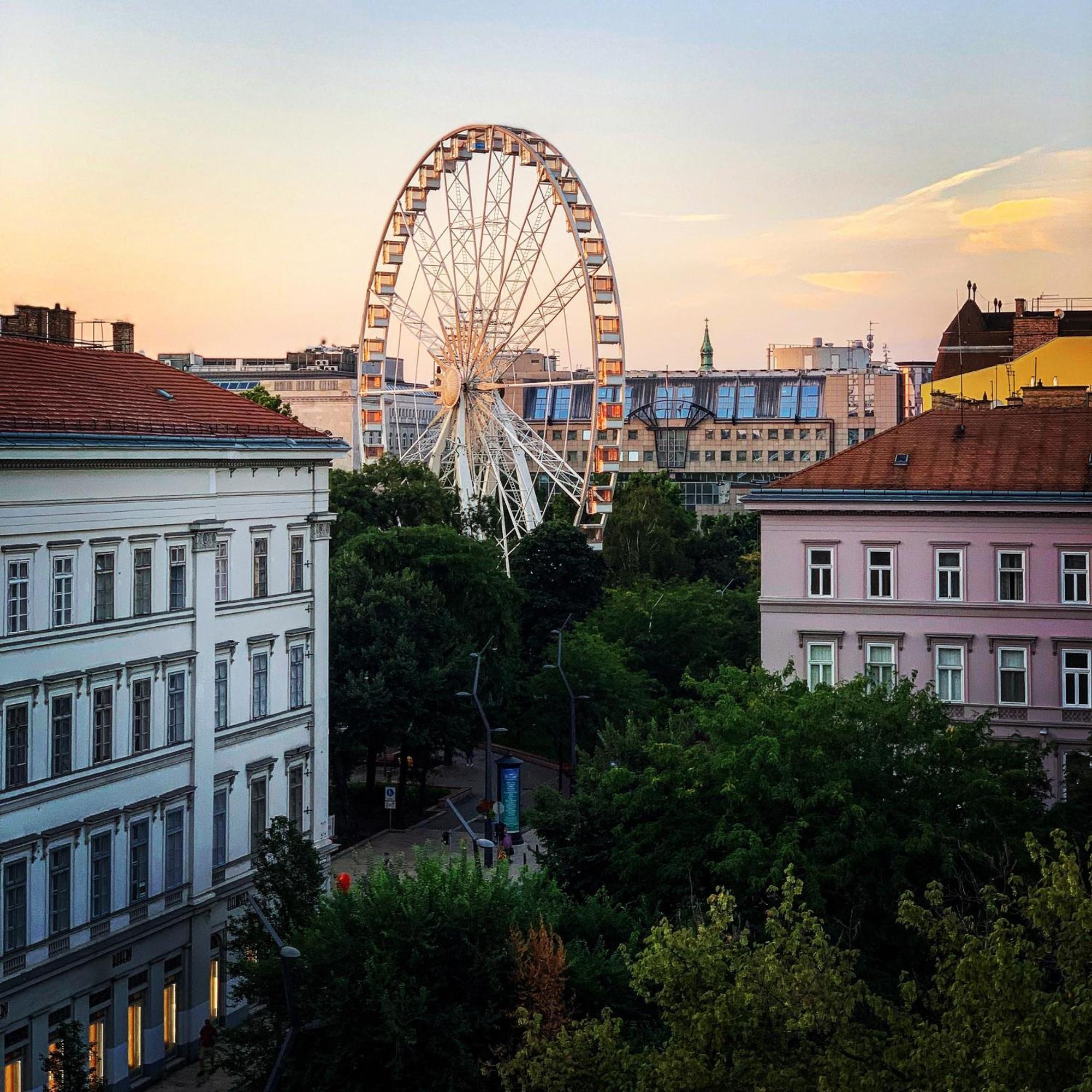 Dula Downtown Leilighet Budapest Eksteriør bilde